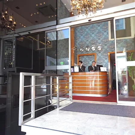 酒店 Polatdemir 3*