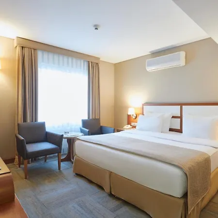 Polatdemir Otel 3*